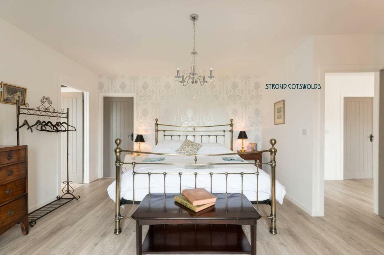 The Hidden House Apartment Stroud  Ngoại thất bức ảnh