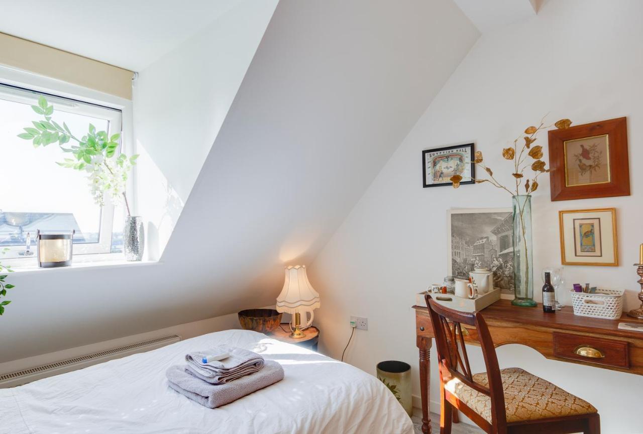 The Hidden House Apartment Stroud  Ngoại thất bức ảnh